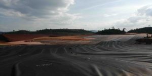 haber_5f33774abf345_fildisi-yaure-tsf-faz-1-jeosentetik-kaplama-uygulama-projesi-basladi